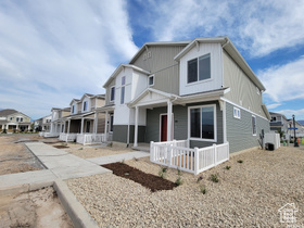 Photo 2 for 84 E Fairmont Pl #614