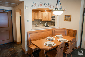 Photo 6 for 840 W Bigler Ln #3013