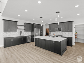 Photo 6 for 8345 W 11050 North