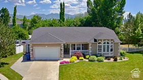 Photo 1 for 75 Voyager Cir