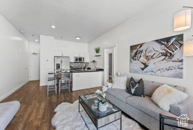 Photo 4 for 1364 W Stillwater Dr #R1059