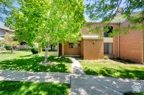 Photo 6 for 3240 Shadowbrook Dr