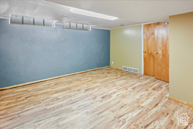 Photo 4 for 225 E 600 North