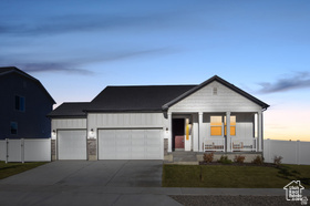 Photo 2 for 8537 N Tiffany Ln