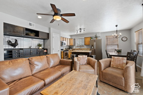 Photo 6 for 1808 W Fox Bay Dr #B202