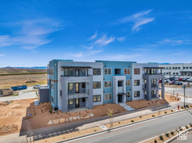 Photo 2 for 5599 S Carnelian Pkwy #209