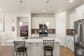 Photo 3 for 1185 N Casitas Loop