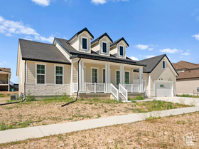 Photo 1 for 2387 E Canyon Crest Dr #44