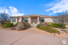 Photo 4 for 654 W Canyon Dr