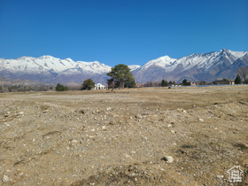 5976 W 11270 N MLS #2068712