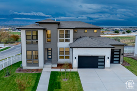 Photo 1 for 418 N Pinnacle Ct #44