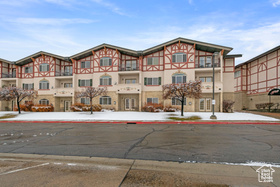 Photo 1 for 840 W Bigler Ln #2036