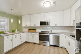 Photo 6 for 939 S Donner Way #A201