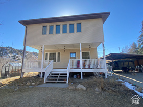 Photo 2 for 653 Spring Canyon Rd