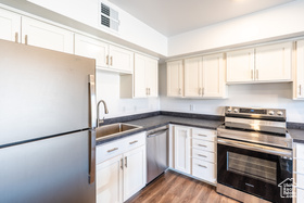 Photo 3 for 443 Kane Creek Blvd #B111