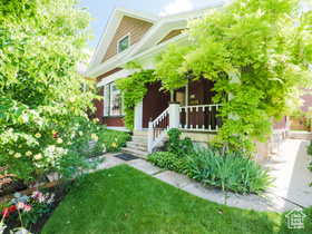 Photo 2 for 258 N J St