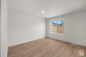 Photo 6 for 4004 S Woodland Ave #347