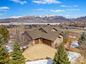 Photo 1 for 946 S Meadow Lark Ln