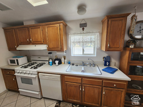 Photo 6 for 289 E Parkhill Way