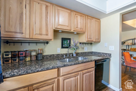 Photo 6 for 5809 S Waterbury Dr  #D