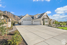 Photo 4 for 1444 N Elk Ridge Ln