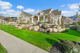 Photo 3 for 1444 N Elk Ridge Ln