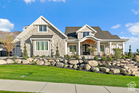 Photo 2 for 1444 N Elk Ridge Ln