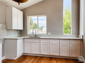 Photo 6 for 3030 S Edgemont Dr #159