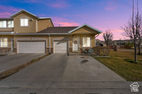 Photo 3 for 8851 S Humboldt Ct