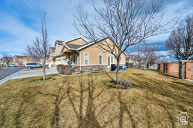 Photo 2 for 8851 S Humboldt Ct