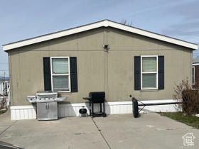 Photo 1 for 179 Green Pines Ave