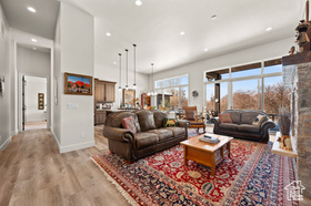 Photo 4 for 481 Thorn View Ct #6