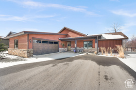 Photo 1 for 481 Thorn View Ct #6