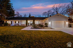 Photo 1 for 2532 E Maywood Dr