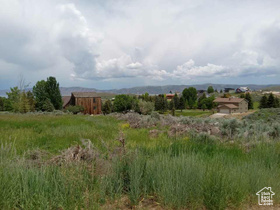 2658 S Wedge Cir MLS #2072646