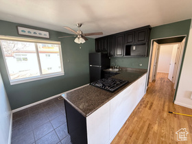 Photo 5 for 650 N 300 West #234