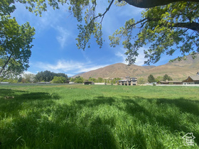 2678  Canyon Rd MLS #2073260