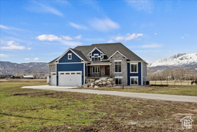 Photo 3 for 8307 E Highway 39