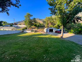 Photo 2 for 2103 S Mountain Vista Ln
