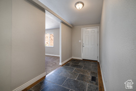 Photo 3 for 7461 W Deep Creek Rd