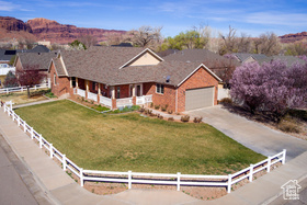 Photo 2 for 494 E Kachina Way