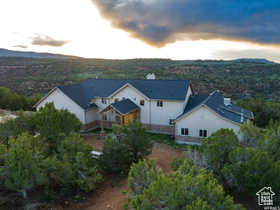 Photo 4 for 1841 S Stagecoach Rd