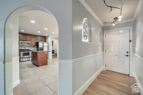 Photo 5 for 1004 W Fox Hollow Dr