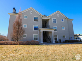 Photo 2 for 11738 S Currant Dr #101
