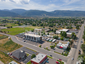 Photo 2 for 76 E 450 North
