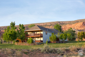 Photo 1 for 98 E Mt Peale Dr