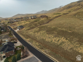 2758 N Canyon Ridge Dr MLS #2075109