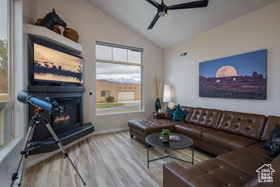 Photo 4 for 3686 Spanish Dr #W1