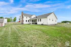 Photo 4 for 1009 E High Creek Rd