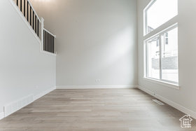 Photo 4 for 4689 S Olive Ave #342